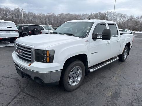 Used 2011 GMC Sierra 1500 SLT w/ All-Terrain Package image 4