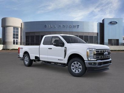 New 2025 Ford F350 XLT w/ FX4 Off-Road Package