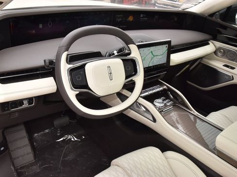 New 2026 Lincoln Nautilus Black Label w/ Jet Appearance Package image 36