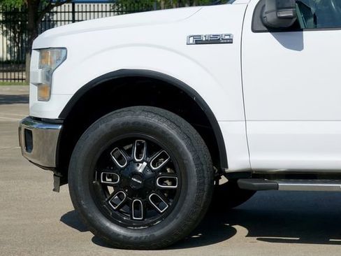 Used 2015 Ford F150 XLT w/ Equipment Group 301A Mid image 9