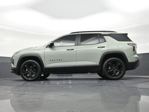 Used 2025 Chevrolet Equinox LT w/ Safety and Technology Package image 24