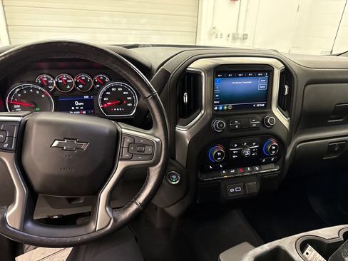 Used 2019 Chevrolet Silverado 1500 RST w/ All-Star Edition AWD/4WD image 17