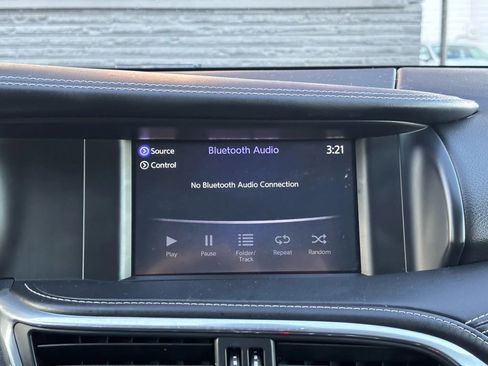 Used 2017 INFINITI QX30 AWD image 29