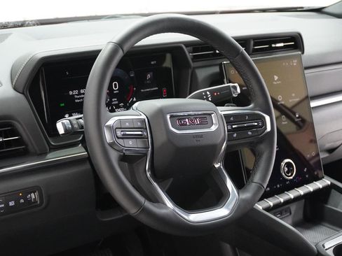 Used 2026 GMC Terrain Elevation w/ Technology Package II image 15