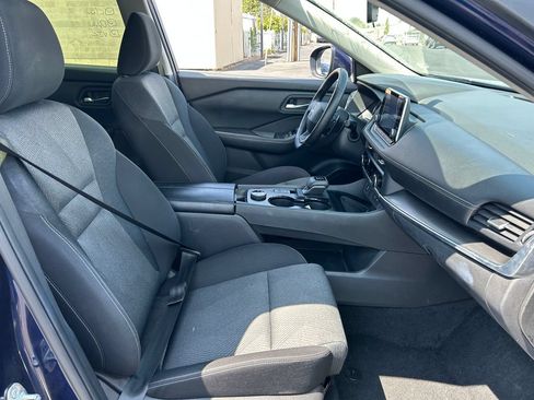 Used 2025 Nissan Rogue SV AWD/4WD image 36