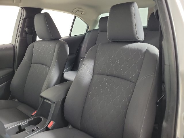 Used 2024 Toyota Corolla LE w/ LE Convenience Package FWD image 20