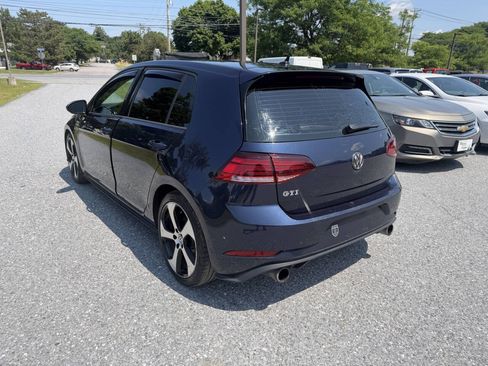 Used 2018 Volkswagen GTI S FWD image 3