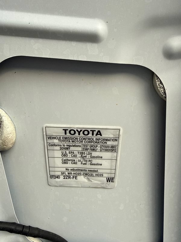 Used 2016 Toyota Corolla LE FWD image 27