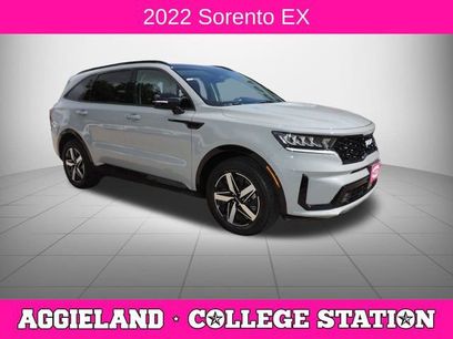 Used 2022 Kia Sorento EX w/ Panoramic Sunroof Package