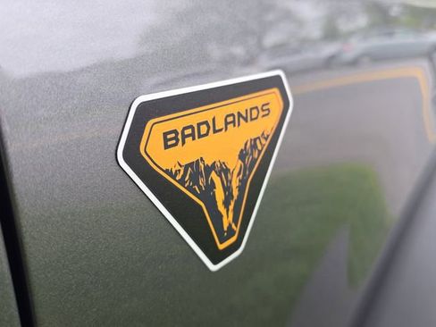 Certified 2022 Ford Bronco Badlands AWD/4WD image 6