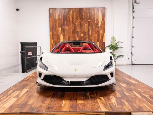 Used 2021 Ferrari F8 Tributo RWD image 72