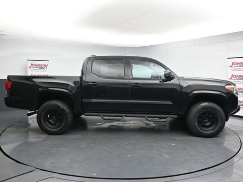 Used 2023 Toyota Tacoma SR AWD/4WD image 9