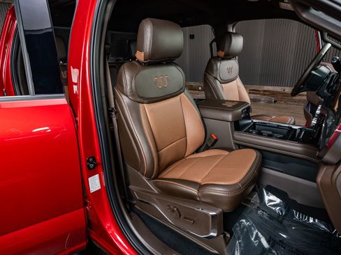 Used 2024 Ford F250 King Ranch w/ Chrome Package image 31