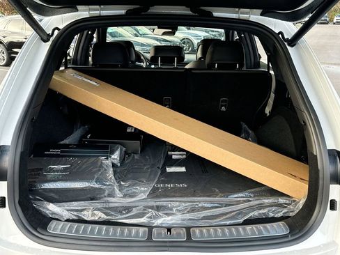 Used 2025 Genesis GV70 3.5T Sport w/ Sport Advanced Package image 34