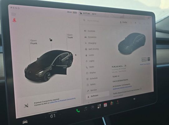 Used 2018 Tesla Model 3 Long Range AWD/4WD image 23