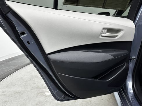 Used 2024 Toyota Corolla LE image 21