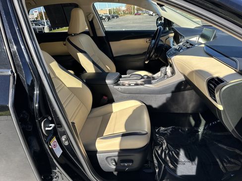 Used 2016 Lexus NX 200t FWD image 32