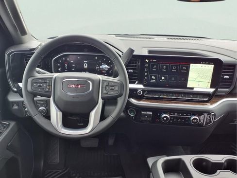 New 2026 GMC Sierra 1500 SLE w/ X31 Off-Road Package AWD/4WD image 4