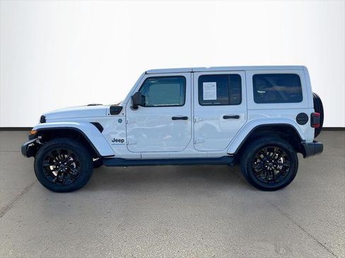 Certified 2025 Jeep Wrangler Unlimited Sahara AWD/4WD image 4