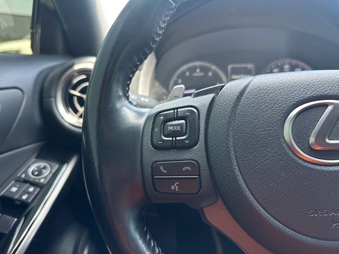 Used 2021 Lexus IS 300 w/ Comfort Package RWD image 19