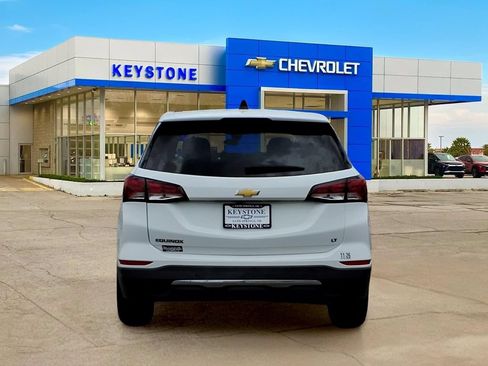 Used 2024 Chevrolet Equinox LT FWD image 6