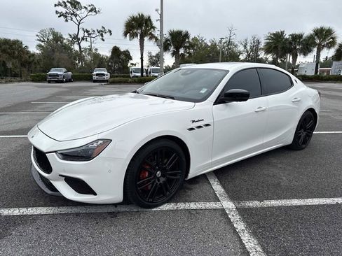 Used 2023 Maserati Ghibli Modena image 7