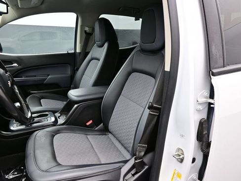 Used 2019 Chevrolet Colorado Z71 AWD/4WD image 22