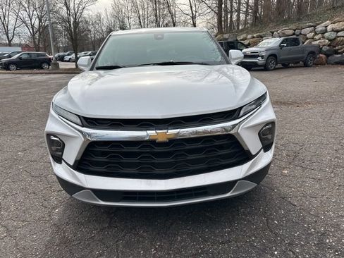 Used 2023 Chevrolet Blazer LT w/ Driver Confidence Package image 8