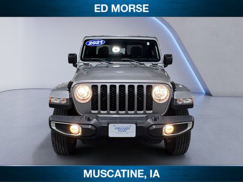 Used 2021 Jeep Gladiator Sport image 8