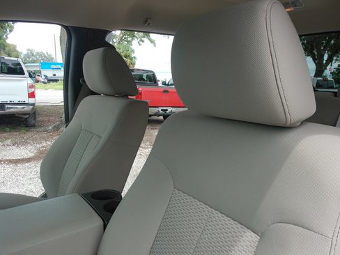 Used 2010 Ford F150 XLT RWD image 13