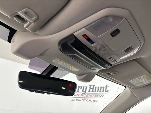 Used 2021 Subaru Ascent Premium w/ Convenience Package AWD/4WD image 21