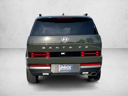 Used 2024 Hyundai Santa Fe Limited FWD image 4