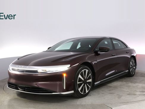 Used 2023 Lucid Air Pure image 2