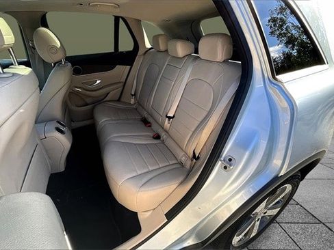 Certified 2022 Mercedes-Benz GLC 300 4MATIC image 23
