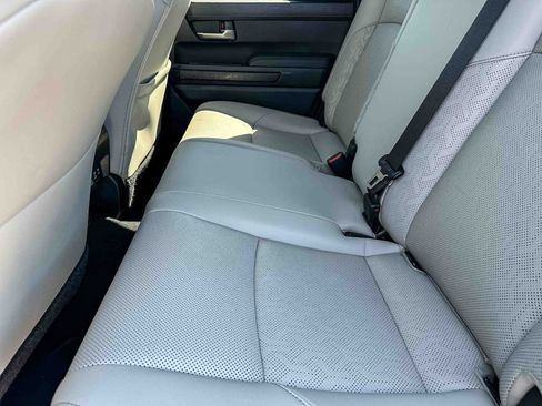 Used 2024 Toyota Tacoma Limited AWD/4WD image 19