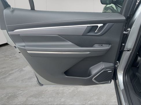 New 2025 Buick Enclave Sport Touring w/ Super Cruise Package image 17