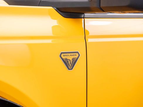 Used 2022 Ford Bronco Badlands w/ Sasquatch Package image 36