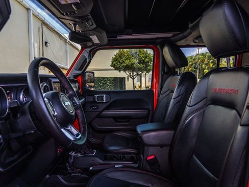 Used 2019 Jeep Wrangler Unlimited Rubicon w/ LED Lighting Group image 14