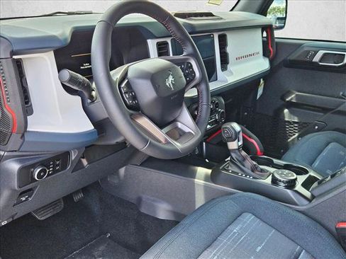 New 2026 Ford Bronco Heritage Edition AWD/4WD image 3