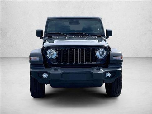 Used 2025 Jeep Wrangler Sport AWD/4WD image 3