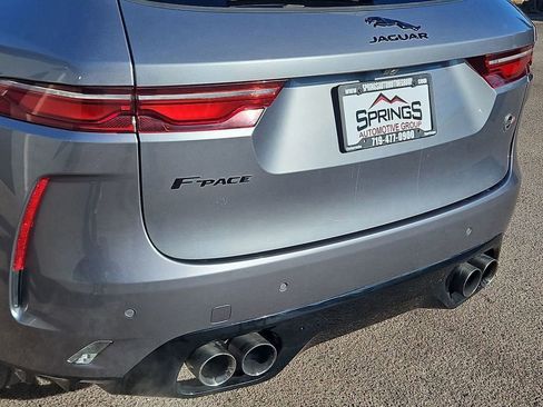 Used 2023 Jaguar F-PACE SVR image 21