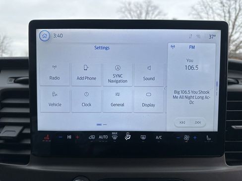 Used 2022 Ford Transit 350 XLT image 42