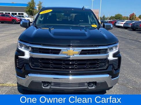 Used 2025 Chevrolet Silverado 1500 LT image 2