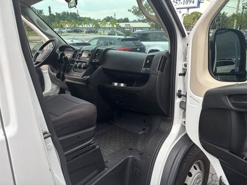 Used 2018 RAM ProMaster 3500 FWD image 10
