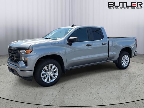 New 2026 Chevrolet Silverado 1500 Custom AWD/4WD image 2