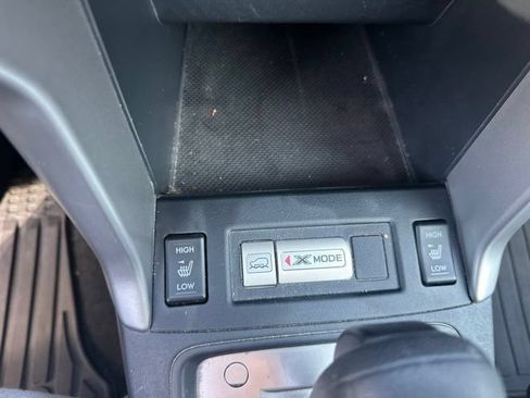 Used 2018 Subaru Forester 2.5i Premium AWD/4WD image 16