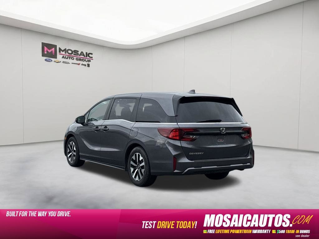 Used 2025 Honda Odyssey EX-L image 5