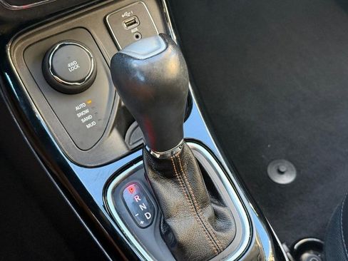 Used 2019 Jeep Compass Limited image 26