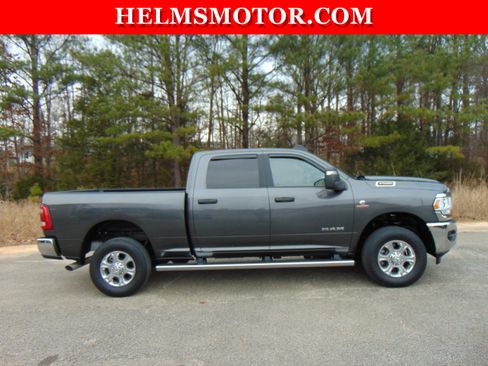 Used 2023 RAM 2500 Big Horn w/ Level B Equipment Group image 15