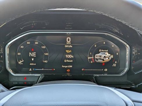 Used 2026 GMC Sierra 1500 SLT image 10